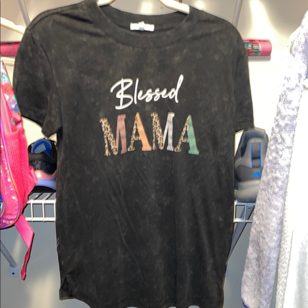 WOMEN BLESSED MAMA TOP NWOT